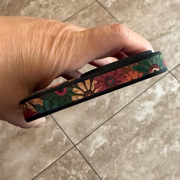 Floral & Butterfly Cell iPhone 16 Pro Max Cases - Picture 13 of 13